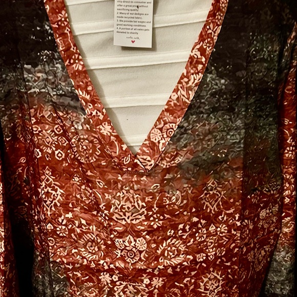 NWT-Boho long sleeve V-neck Tunic Top- lg “Made with Love Brand” - Picture 3 of 7